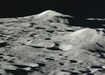 NASA Ay’da su üretmenin formülünü buldu