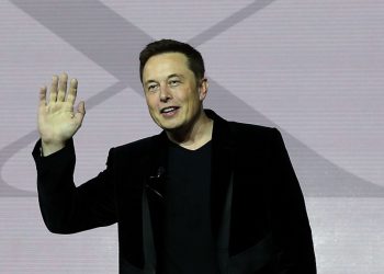 Elon Musk 2018’de 240 bin km uçtu, 700 bin dolar harcadı