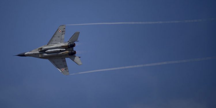 MİG-29, F16’ya rakip olabilir mi?