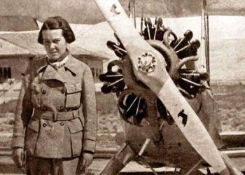 Sabiha Gökçen’i ölümünün 18’inci yılınında saygıyla anıyoruz