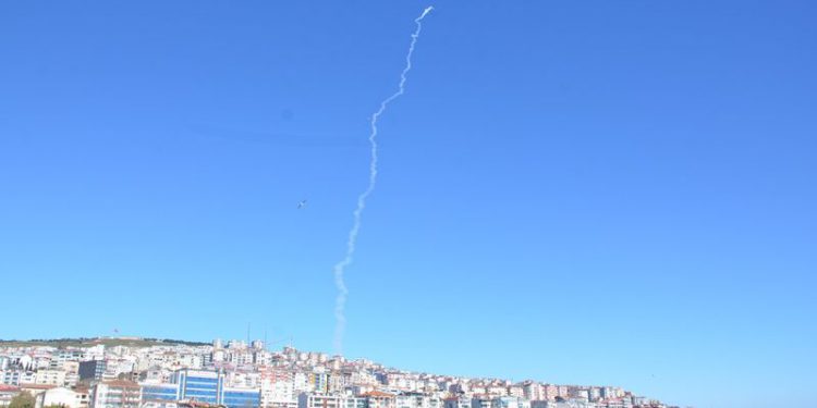 Sinop’ta füze test atışları yapıldı