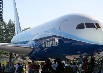 “Boeing 787 Dreamliner hatalı üretildi”