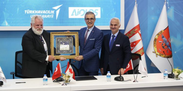 TUSAŞ’tan IDEF’te önemli anlaşma