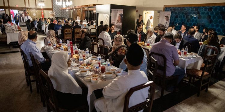 THY’den Amerika Diyanet Merkezi’nde iftar