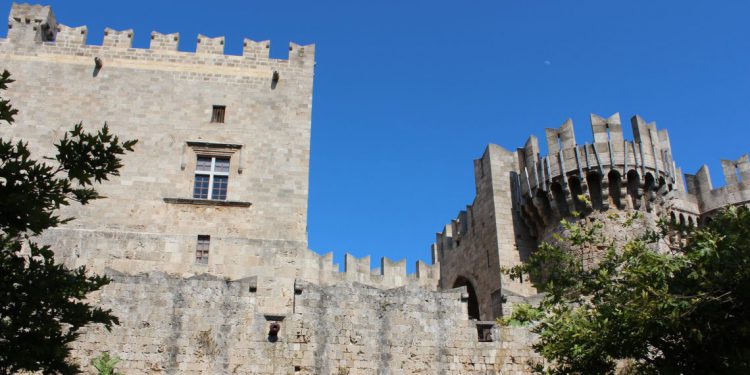 Şövalyeler adası Rodos’ta Osmanlı izleri