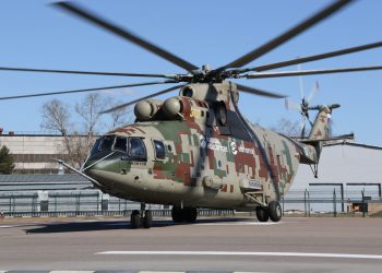 Uçak taşıyabilen helikopter: Mi-26