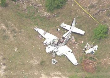 ABD’de uçak düştü, 10 ölü