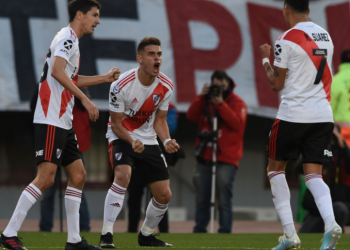 River Plate, THY formasıyla ilk maçını farklı kazandı
