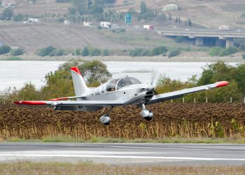 AYJET eğitim uçağı filosunu büyütüyor