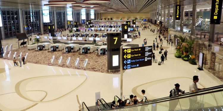 Bilet alıp uçağa binmemek suç mu?