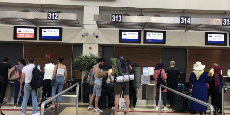 Adalet Bakanlığı havalimanlarında “ofis” açacak