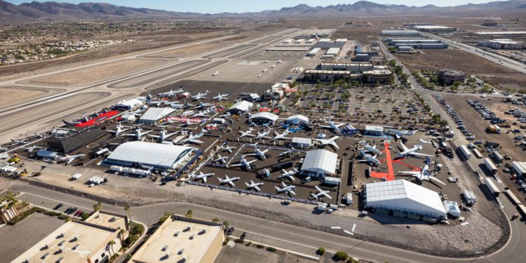 Dünyanın en büyük iş jeti fuarı Las Vegas’ta başladı