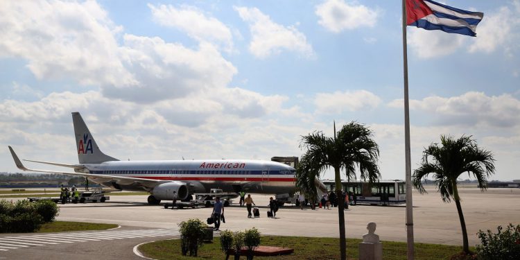 ABD’den Küba’ya yeni uçuş yasağı