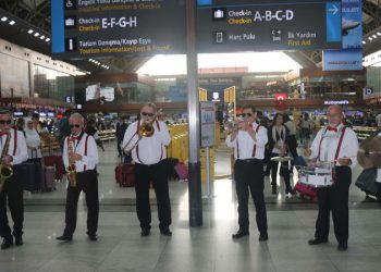 Sabiha Gökçen’de Cumhuriyet Bayramı coşkusu