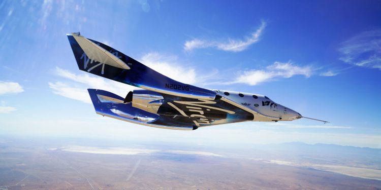 Virgin Galactic halka açılan ilk uzay şirketi olacak