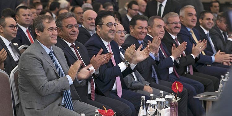 THY 2023’te 120 milyon yolcu taşımayı hedefliyor