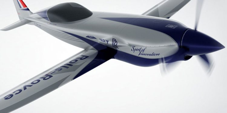 En hızlı elektrikli uçak ACCEL tanıtıldı