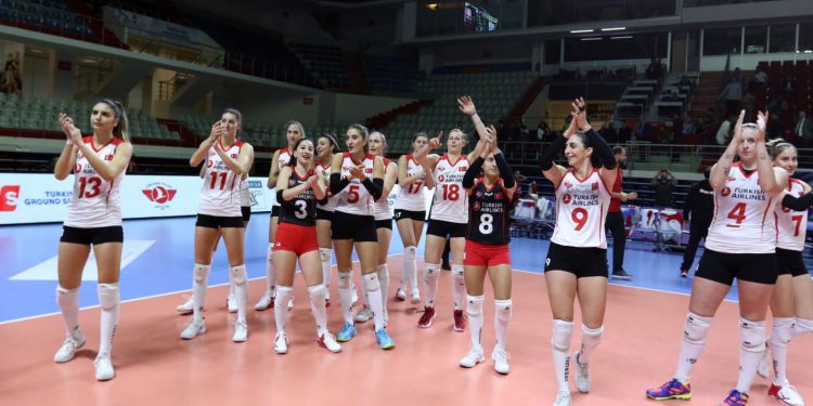 THY, CEV Challenge Kupası’nda son 16 turuna kaldı