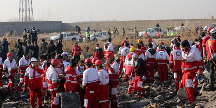 “Elimizde uçağın vurulmadığına dair ikna edici deliller var”