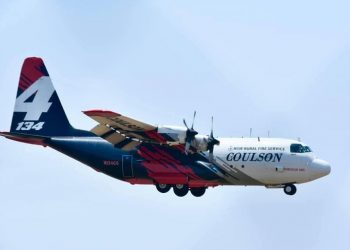 Avustralya yangın söndürme uçağı düştü