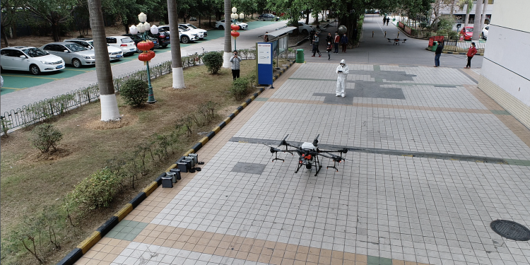 Koronavirüs ile mücadelede drone nasıl kullanılıyor?