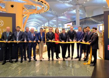 “Luxury Square” İstanbul Havalimanı’nda açıldı