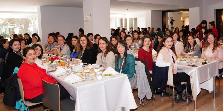 TEI’nin kadın çalışanları yemekte buluştu