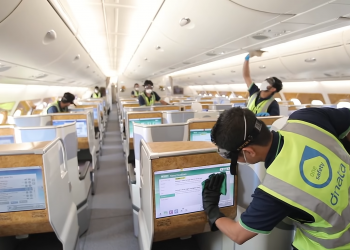 A380’leri 36 kişilik ekip dezenfekte ediyor