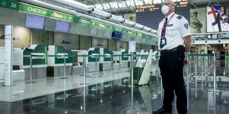 Uçak trafiğindeki düşüş yüzde 28,7’ye ulaştı