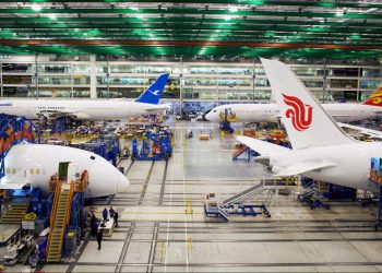 Boeing son üretim tesisini de kapatıyor