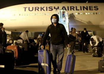 Katar’dan 454 Türk vatandaşı yurda getirildi