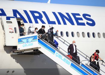 Yurt dışındaki Türklerin tahliyeleri sürüyor