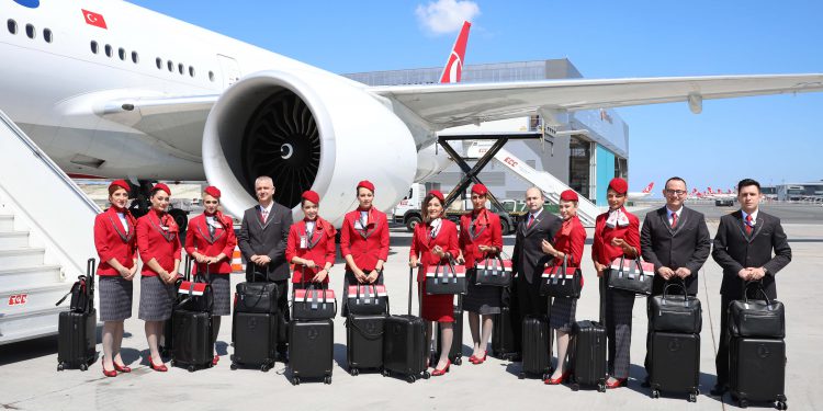 THY’den kabin memurlarına özel video