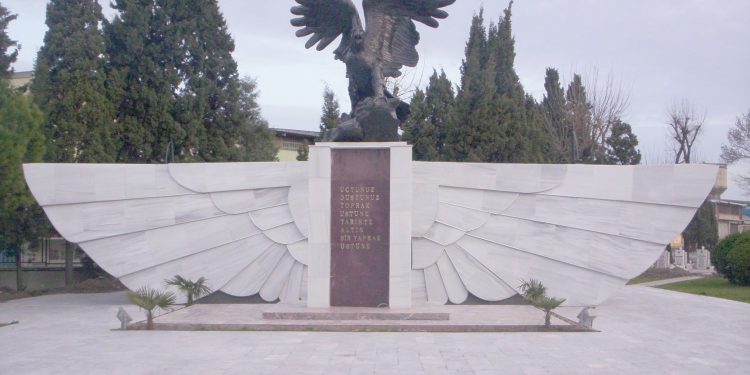 Hava şehitlerimizi saygıyla yad ediyoruz!