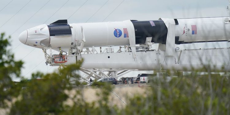Uzaya tarihi yolculuk bugün başlıyor