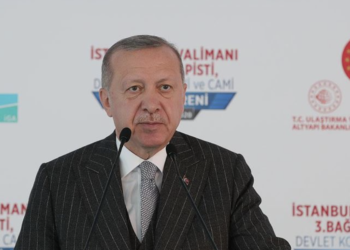 Erdoğan, İstanbul Havalimanı’nın 3. pistini açtı