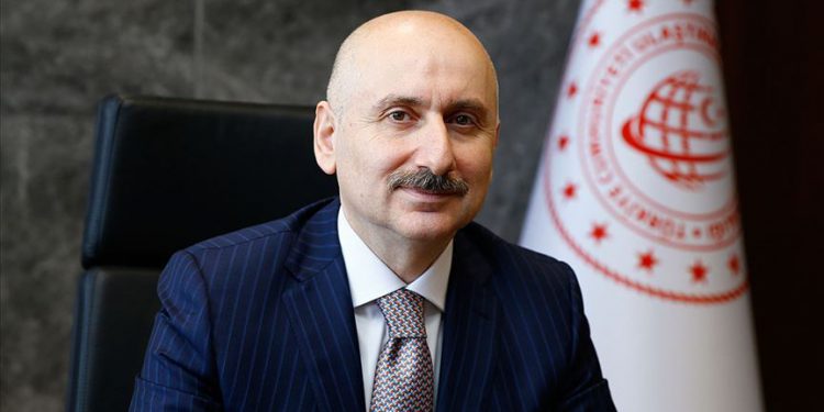 Uçak seferleri 5 şehirdeki 6 havalimanında başlıyor