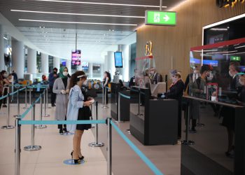 Sabiha Gökçen’den ilk sefer İzmir’e yapıldı