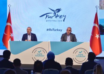 “İstanbul ve Antalya havalimanına 20 bin test kapasitesi”