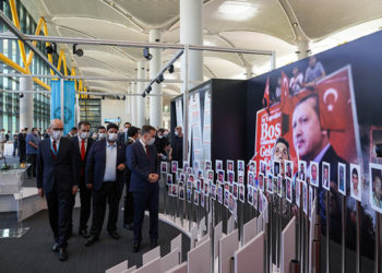15 Temmuz fotoğrafları İstanbul Havalimanı’nda sergileniyor