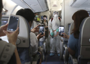 Uzun uçuşlarda uçakta ateş ölçülsün!