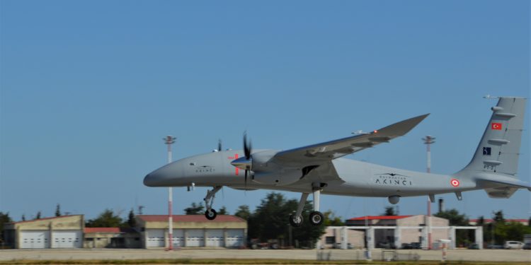 Akıncı 20 bin feet irtifa testini başarıyla tamamladı