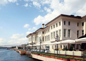 İstanbul’daki ünlü otel 440 milyon liraya satışa çıkarıldı