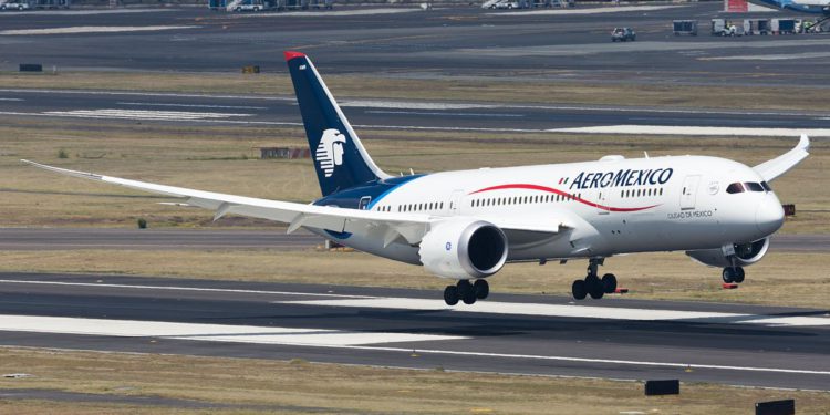 Meksika havacılık tarihinin en uzun uçuşu