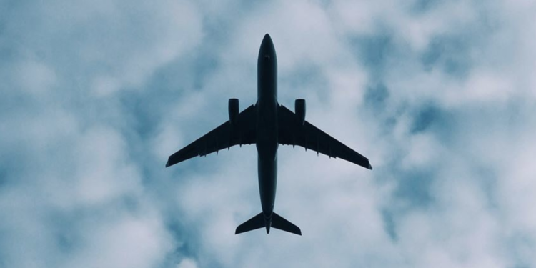 İsrail ile BAE arasında kargo uçağı seferleri başlıyor