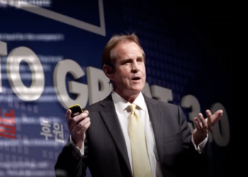 Liderlik doğru zamanda doğru kararları alabilmektir: Donald Strickland