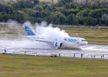 MC-21’in sertifikasyon onayı 2021’e ertelendi