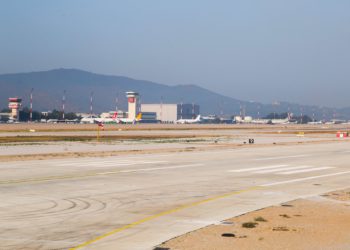 Milas-Bodrum’da yenilenen pist hizmete açıldı