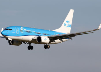 KLM uçaklarını hangara kaldırıyor