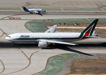 Alitalia 9 ay sonra Brezilya ve Arjantin’e uçacak